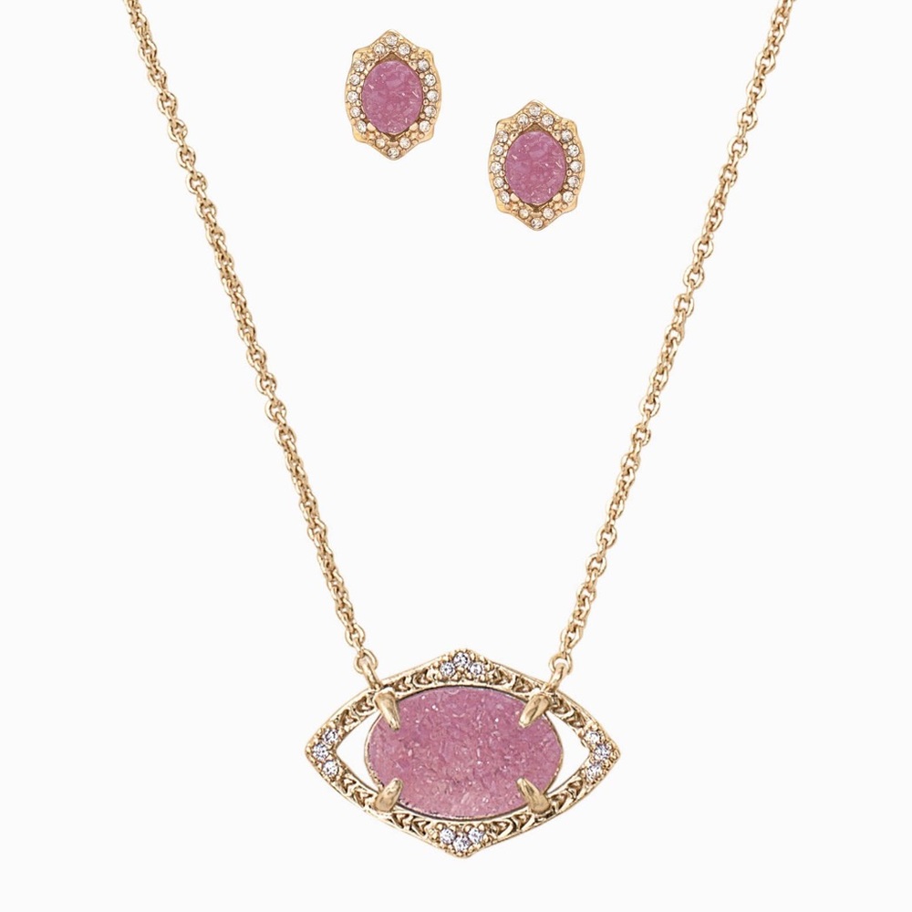 Charlotte pendant set